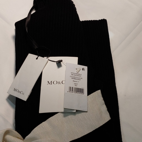 Mo & Co Open-back Sweater Dress - Picture 2 of 3